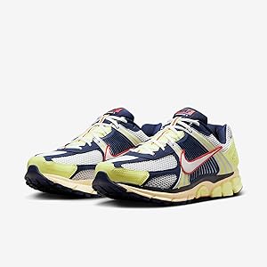 24.5㎝☆NIKE ZOOM VOMERO 5 Amazon.com | Nike Zoom Vomero 5 White Silver | Road Running